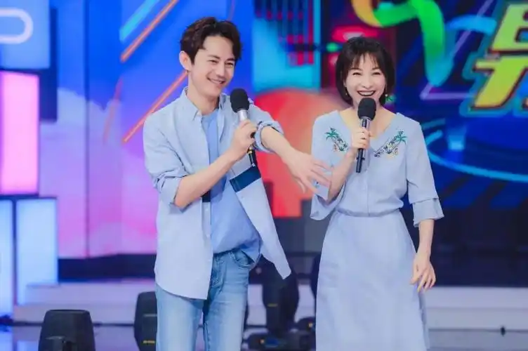 何炅,中国内地明星,明星何炅《快乐大本营》综艺节目剧照