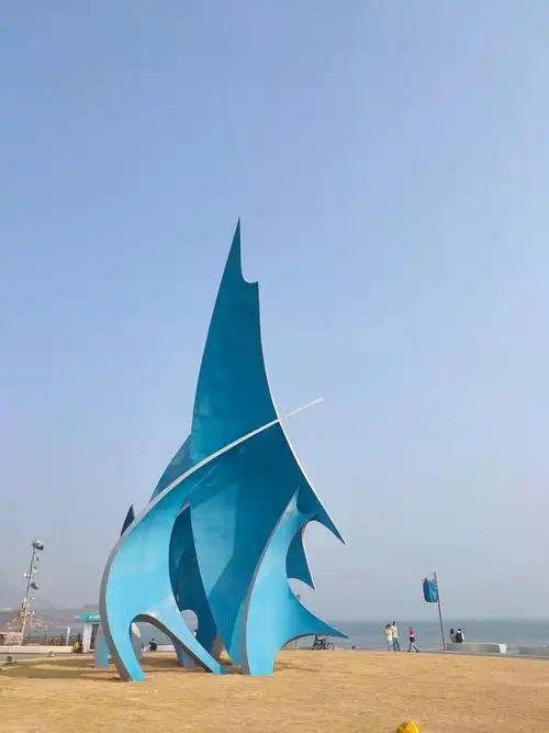 石老人海边溜达溜达