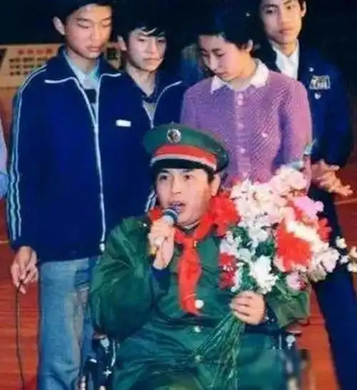 然而,1986年5月2日,越军对徐良所在阵地的下方岗哨进行了偷袭.