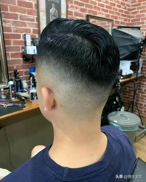 男生短发发型图片,男士两边铲短发型 - 老欧博客