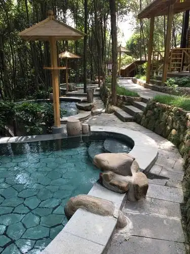 张家界慈利万福温泉票位于万福温泉国际度假酒店至少提前2个小时预订