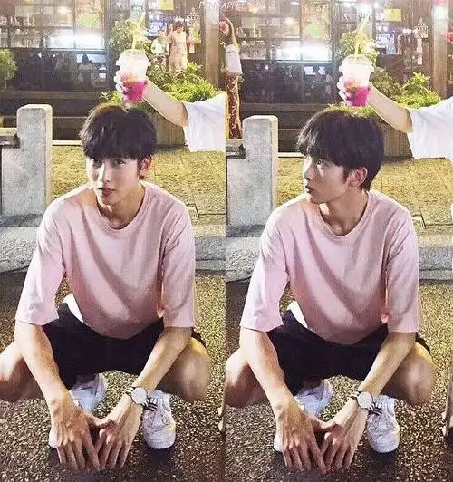 刘耀文被说像陈宥维你们来预测下长大后会比陈宥维好看还是不如陈宥维