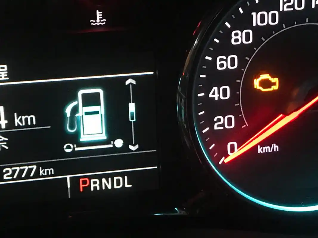 发动机灯亮是什么故障