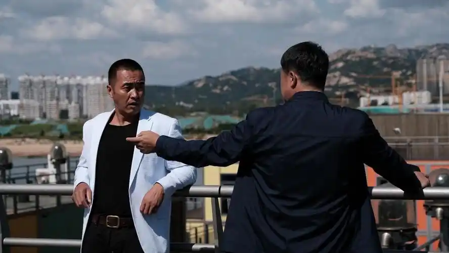 那志东新剧《经山历海》央视热播 基层书记谱写一方山水