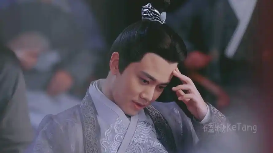 任嘉伦锦衣之下|陆大人的手指诱惑|手控的福利来啦