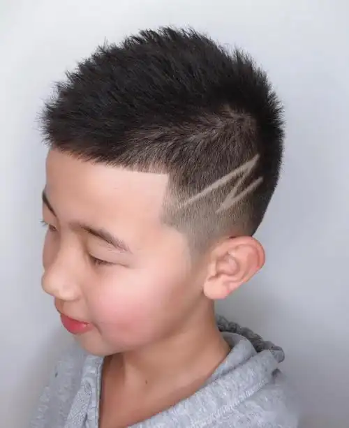 精选小帅哥发型