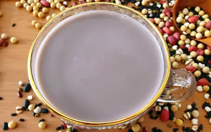 五谷杂粮豆浆:学会这个技巧,无需煮不用过滤,香浓爽滑无渣