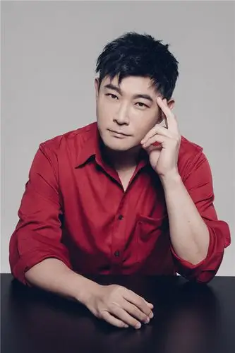 黄维德演绎衬衫潮流 绅士魅力max