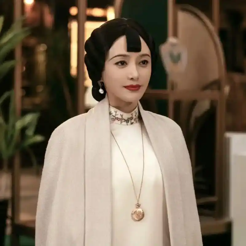 秦岚的古装造型简直美翻了