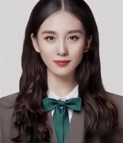 女明星的证件照baby清新精致郑爽甜美看到赵丽颖学妹既视感