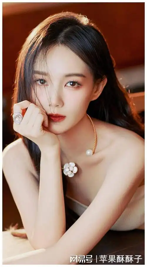 "李一桐,你等欧豪6年"!莫忘曾为你心伤白头,一夜到老的他们