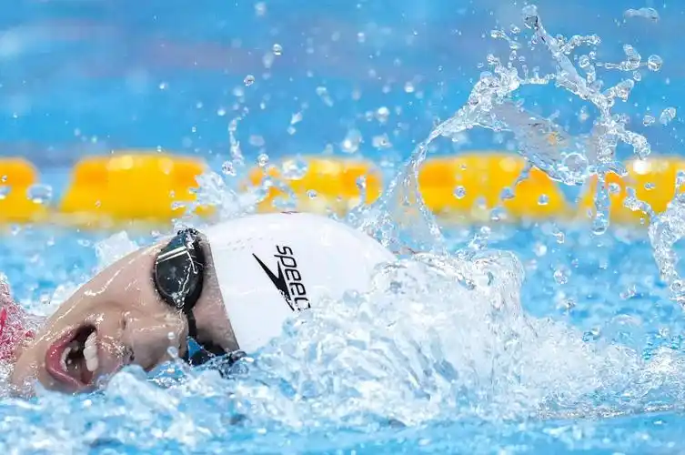 游泳——全国冠军赛:女子200米自由泳预赛赛况_杨浚瑄