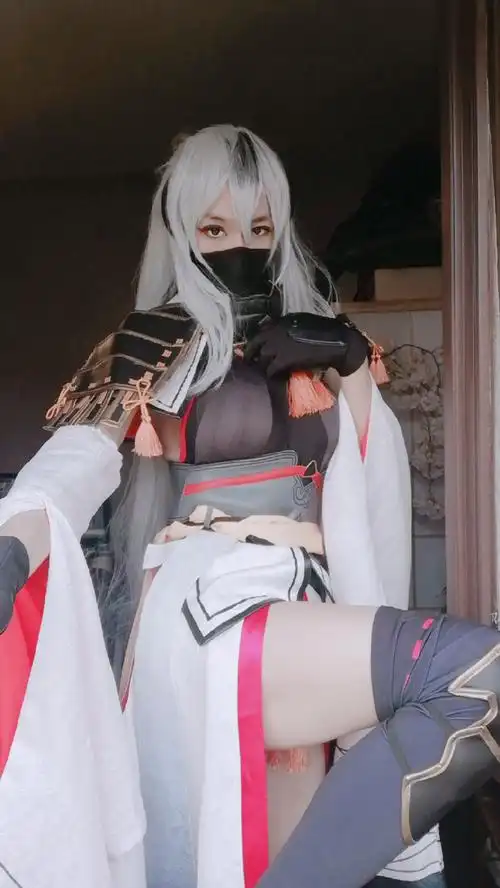 军宅的力量 twi@cosdestiny  绘画参考超话#绘画素材