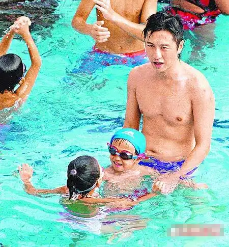 伊能静转战内地事业重生 庾澄庆做主持求温饱