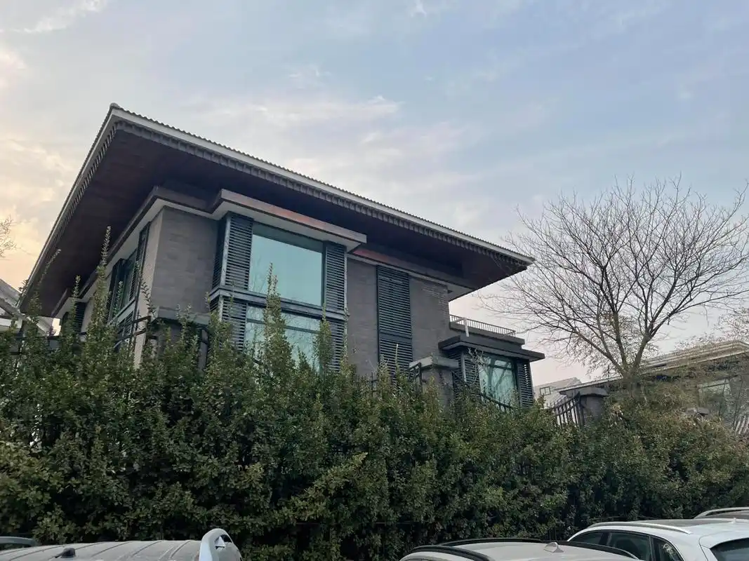 二环内,西城区的独栋别墅    【朱雀门】 朱雀门,社区坡上 有6栋独栋