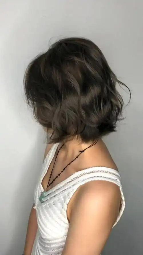 这是一款短发空气烫,很好打理