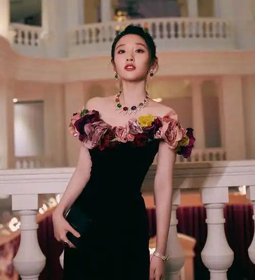 高端晚礼服明星同款