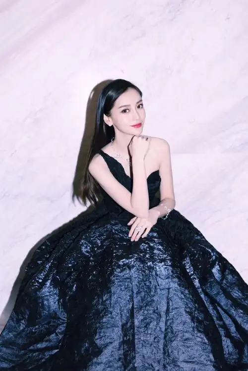 baby杨颖/自己调滤镜的 禁二转二调 可抱图.