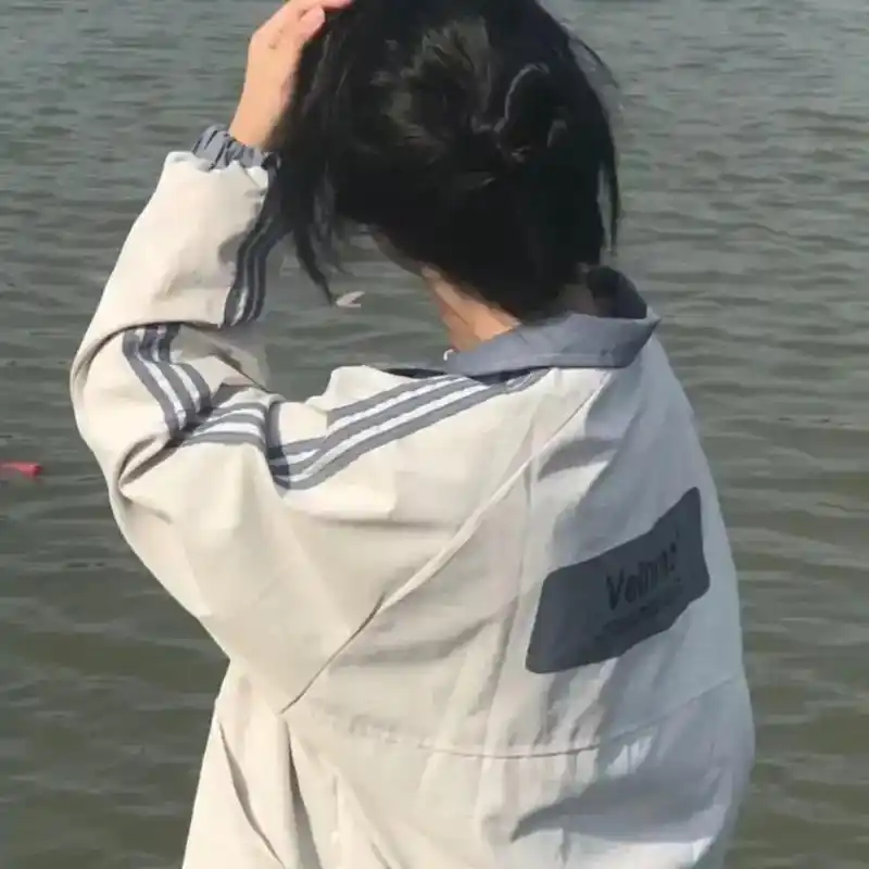 上期闺蜜头像截不了图这次可以.高冷女头像#愿每个女孩都做个 - 抖音