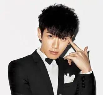 非常新潮的男生个性桃心刘海发型 看起来新潮而时尚-中名网