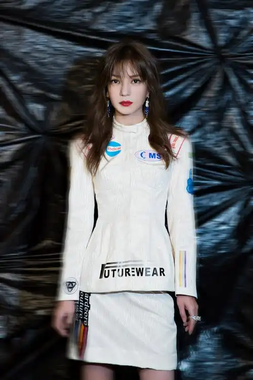 赵薇微博之夜魅力写真图片