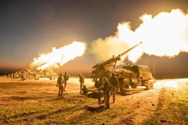 俄导弹列车下马,美长舒一口气,中国表示还是看我的吧