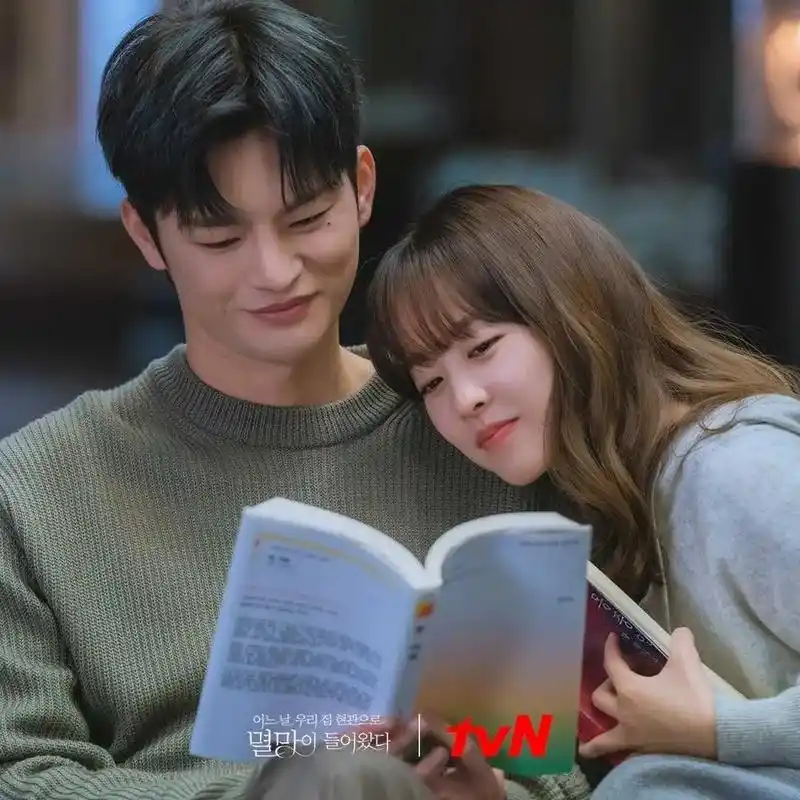 徐仁国 #某天灭亡走进我家门 tvn6月22日ins更新, - 抖音