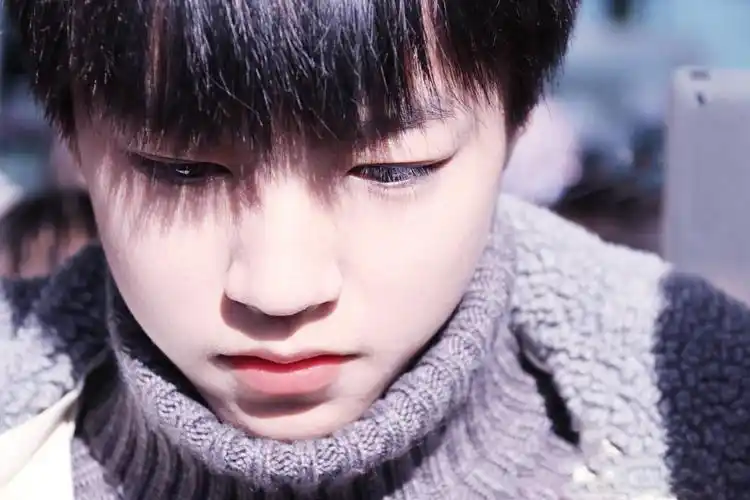 王俊凯壁纸图片