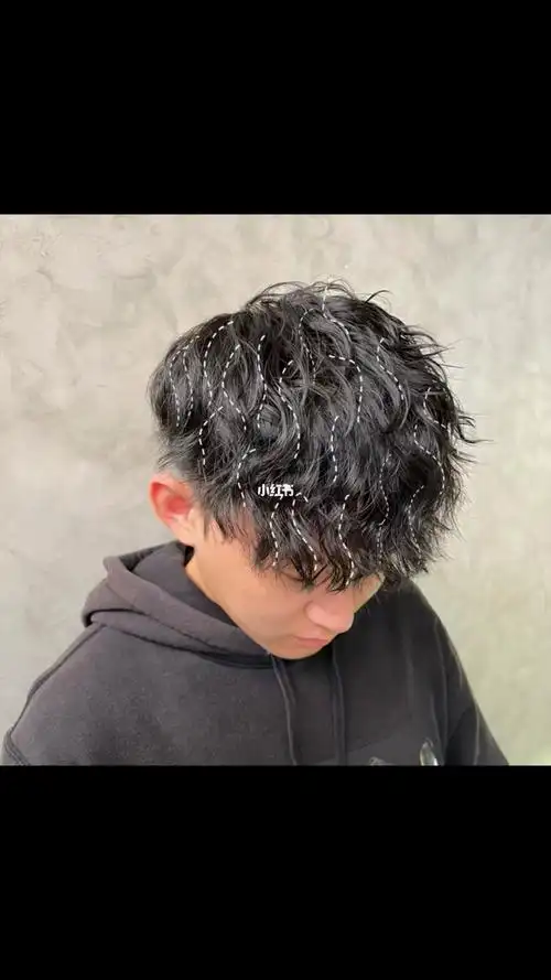 束状纹理烫长款