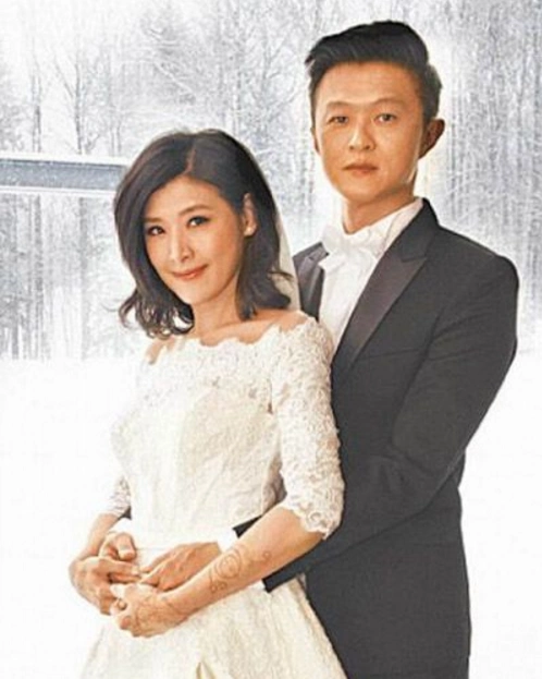 传言苏慧伦的老公是富商,低调结婚之后苏慧伦在2015年产下了儿子,45岁