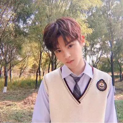 黄明昊 头像 ninepercent