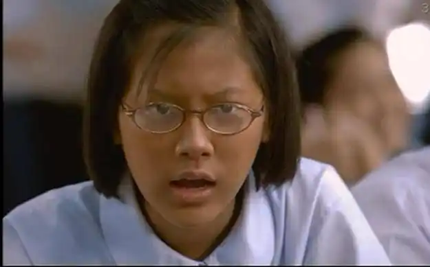 初恋这件小事女主被曝车内不雅照家人驳斥