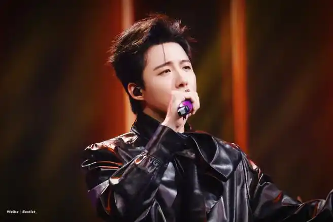 舞台瞬间91@摩登兄弟刘宇宁#刘宇宁fallinlove