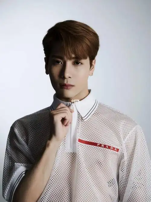 boy王嘉尔xbazaarkoreamay2021