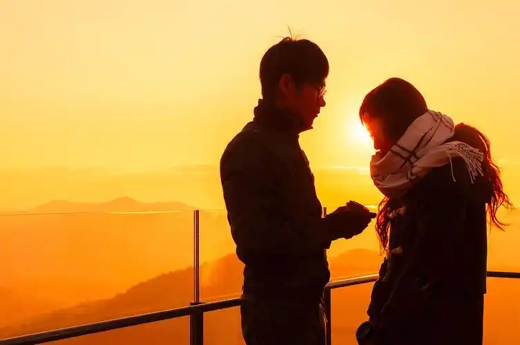 我最想送的情人节礼物是两个人一起看的世界