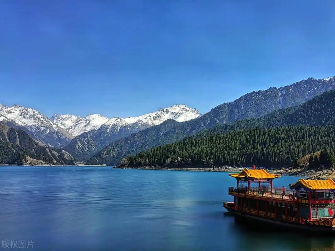 长白山旅游定制旅程,长白山跟团两日游报价_东北_导游_专业