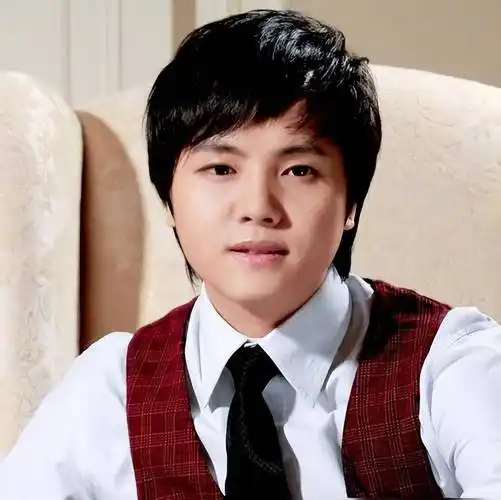 情歌王子郑源入驻抖音,曾经的qq音乐三巨头,如今过得怎么样?