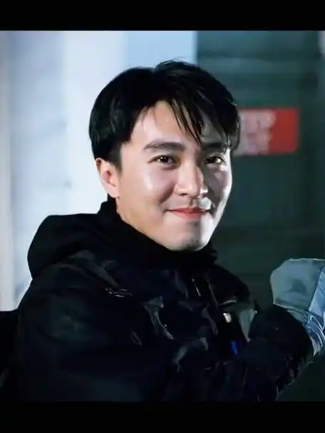 被 周星驰 的颜值深深吸引了,逃学威龙2 混剪 周星驰