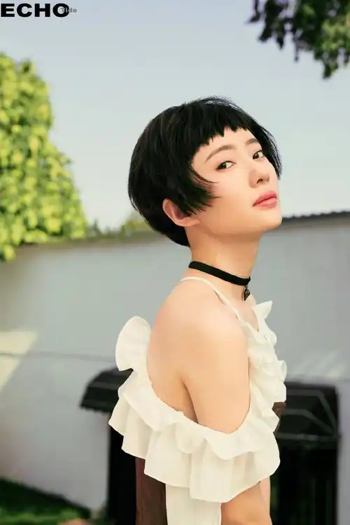 刘萌萌时尚俏皮写真图片19