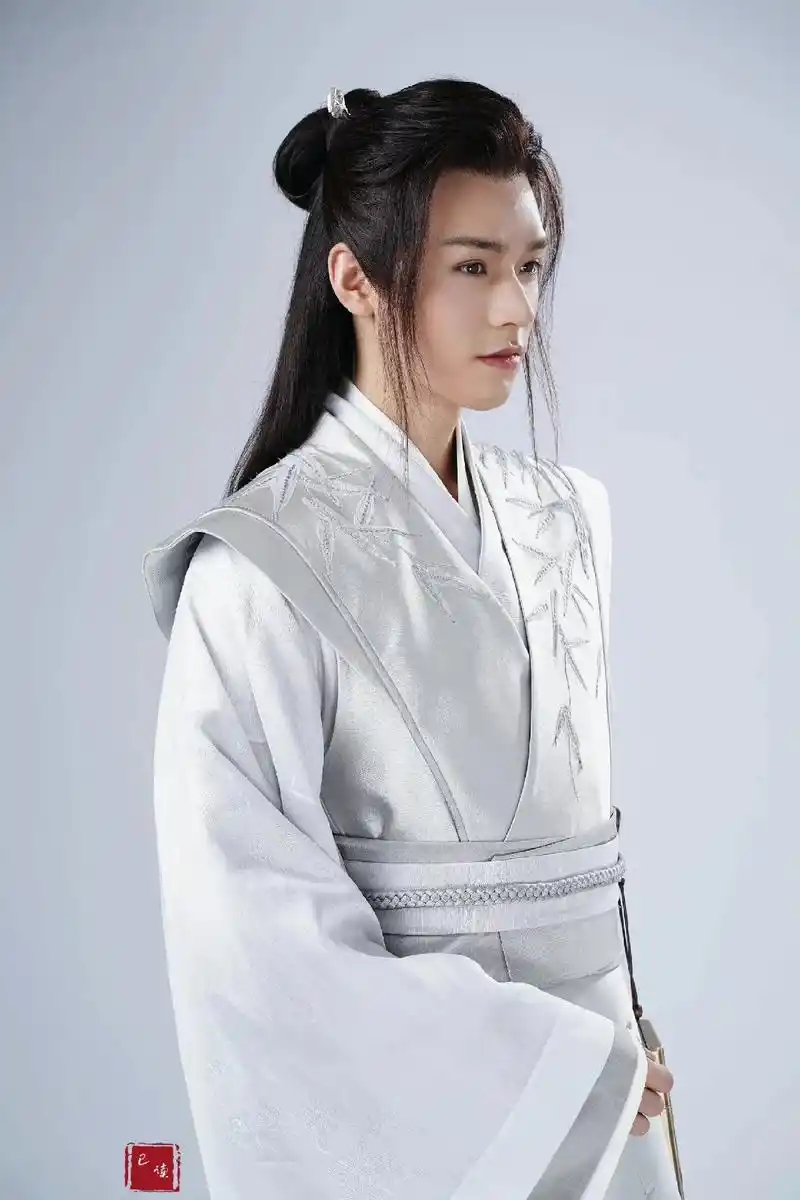 温客行真的定妆照好好看啊,永远无法超越的经典 - 抖音