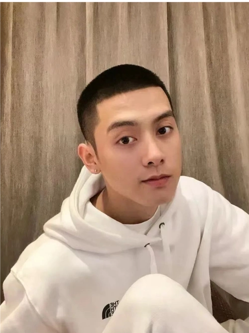 13款男生发型,很火很流行,效果就是不一样