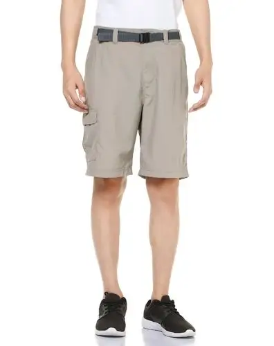 轻薄快干 男款卡其色户外短裤