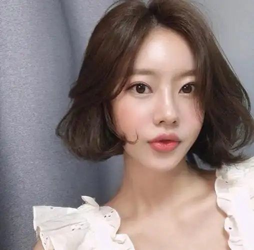 韩式温柔c卷bob,超仙超减龄的 写美篇超仙超级减龄c字卷发 是韩系烫发