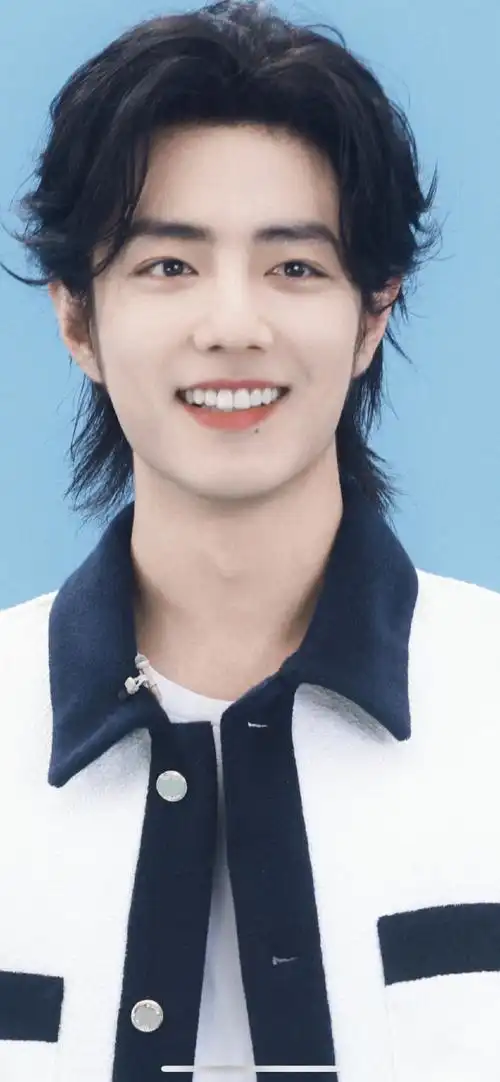 肖战直播##肖战小香风外套