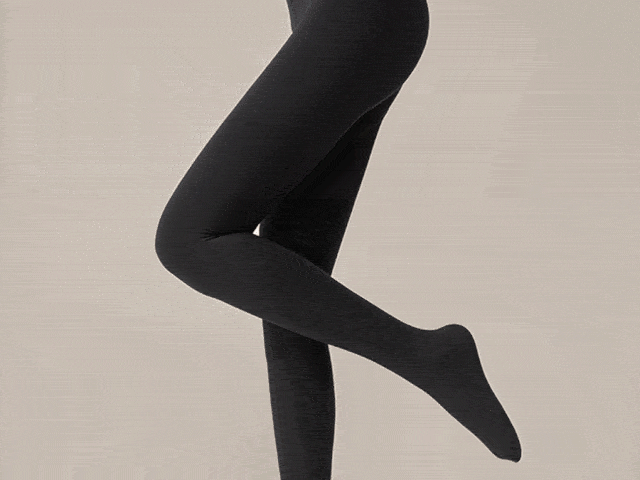 带防晒功能的打底袜之前在市面上真的不多见,虽然秋冬天气冷了,但是