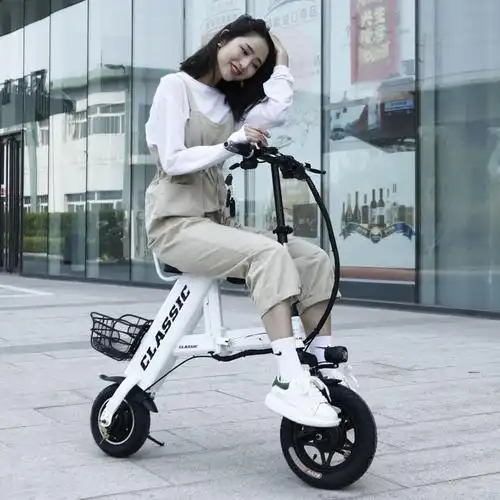 电动车代驾折叠迷你超轻便携式专用小型锂电池电瓶车电动滑板车