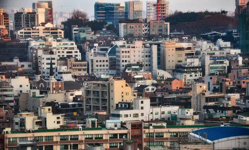 韩国首尔,并不像韩剧中那样高大上,游客却觉得更有烟火气息_城市_街道