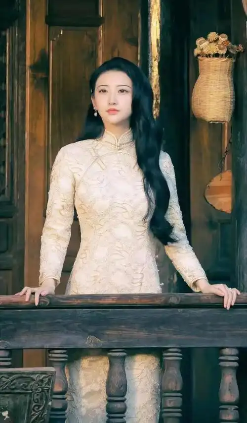 穿旗袍最美艳的五位女演员,谁是你心目中的适合穿旗袍的女人