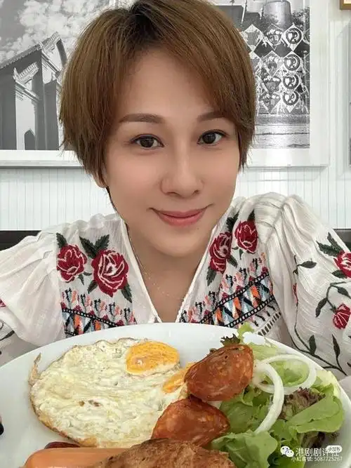 47岁女星惊喜亮相tvb新剧,曾被力捧做女主角,婚后淡出电视圈|tvb|文颂