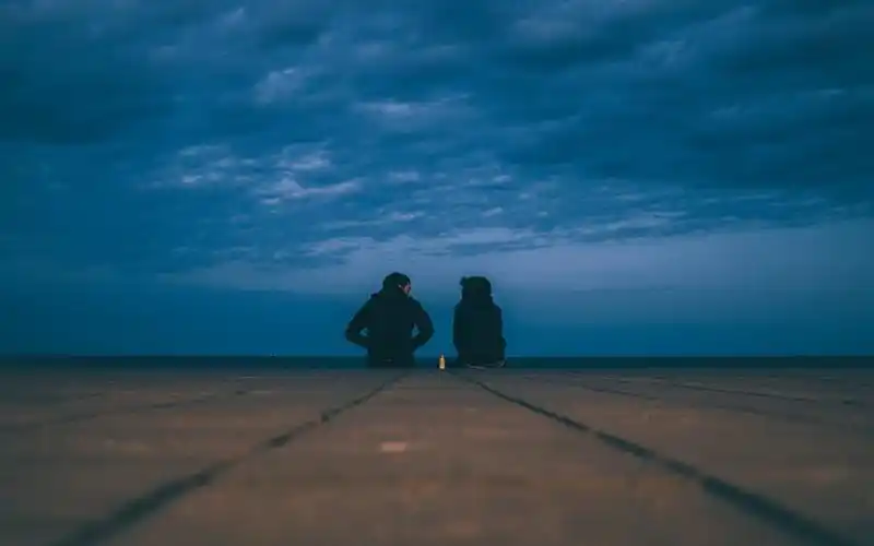 甜蜜情侣背影图片壁纸1212